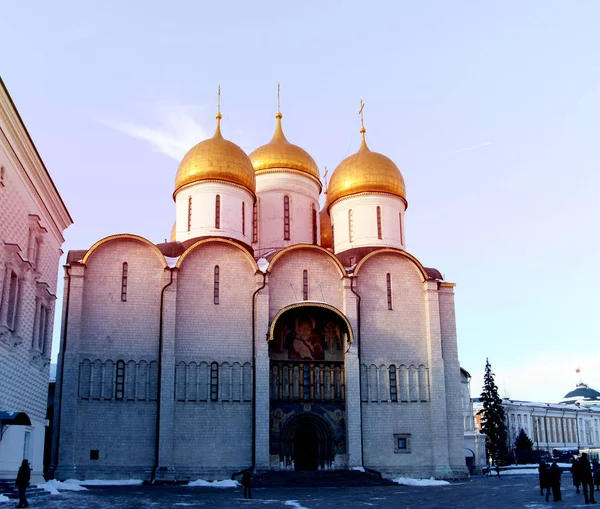 Foto de la Catedral de la Asunción en el Kremlin de Moscú — Foto de Stock