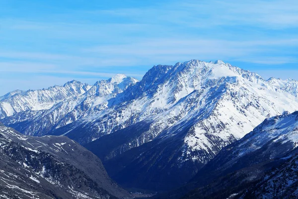 Paysage photo avec montagnes caucasiennes — Photo