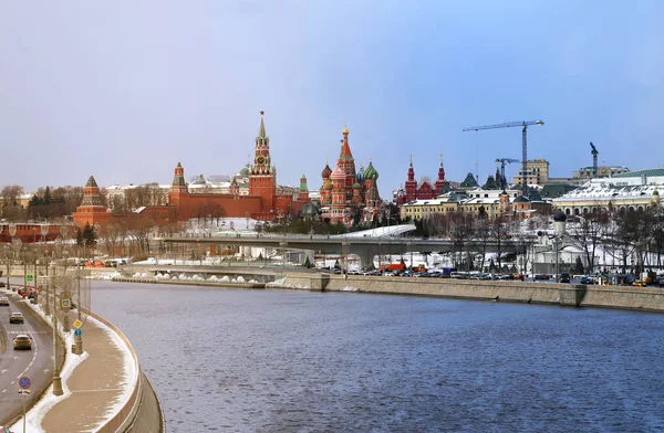 Bela paisagem fotos do inverno de Moscou Kremlin — Fotografia de Stock