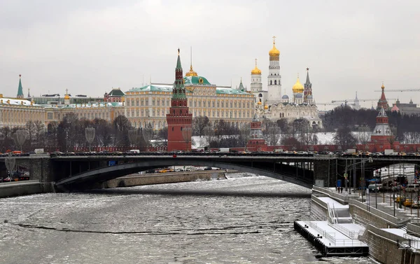 다리에서 바라본 모스크바의 전경 — 스톡 사진