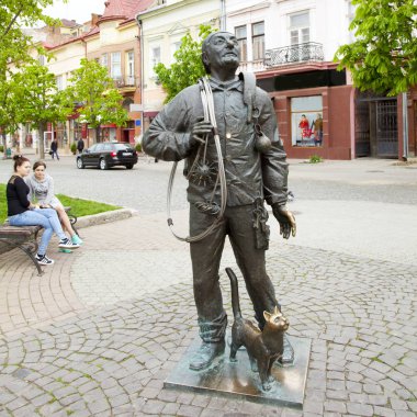  Mukacheve baca temizleyicisi anıt