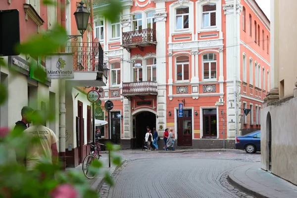 Vilnius Street in the Old Town in the Summer — Stock Photo, Image