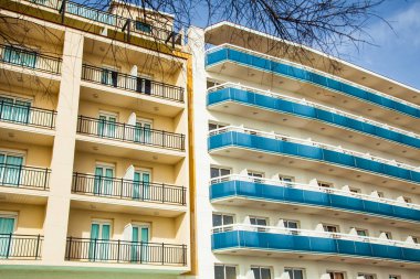 Tourist hotel palmiye ağaçları, İspanya ile eğlence için