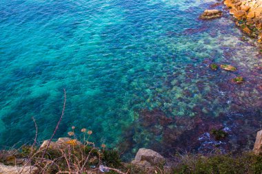 Kış, kaya ve deniz Blanes, İspanya