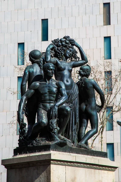 Plaza Catalunya Barcellona Statue Sculture Fontane — Foto Stock