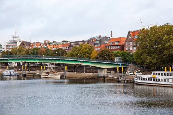 Bremen Niemcy Października 2019 Widok Stare Miasto Brema Rzekę Weser — Zdjęcie stockowe