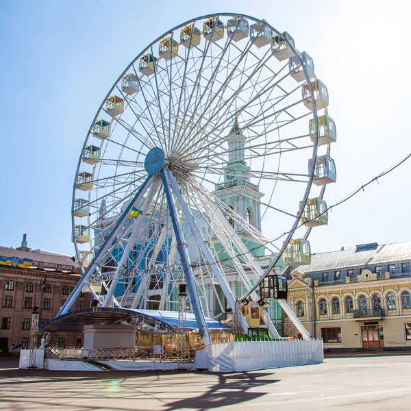 Kyiv Ukraine April 2020 Ferris Wheel Kontraktova Square — стокове фото