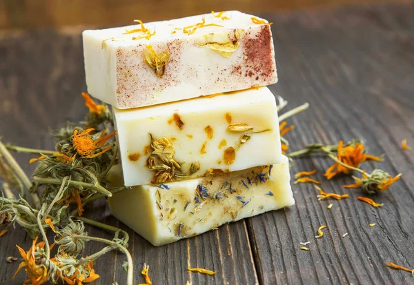 Calendula natural soaps — Stock Photo, Image