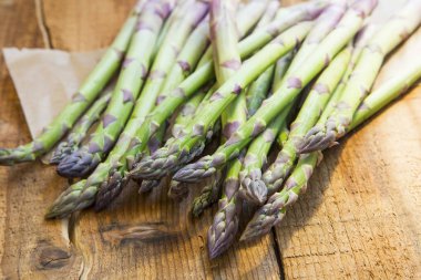 Asparagus.Fresh organik sebze