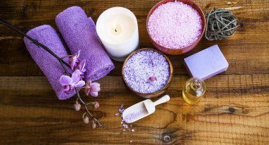 Spa ayarı ürünleri banyo tuzu ile hayat hala