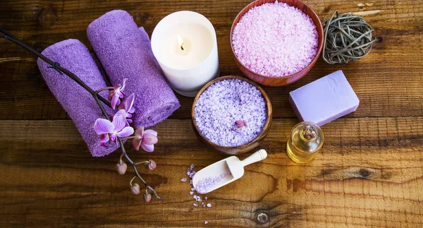 Spa setting products still life with bath salt — Stock Photo, Image