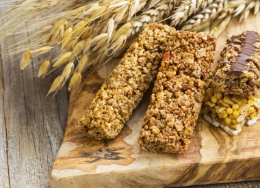 Granola barlar, sağlıklı tahıl barlar
