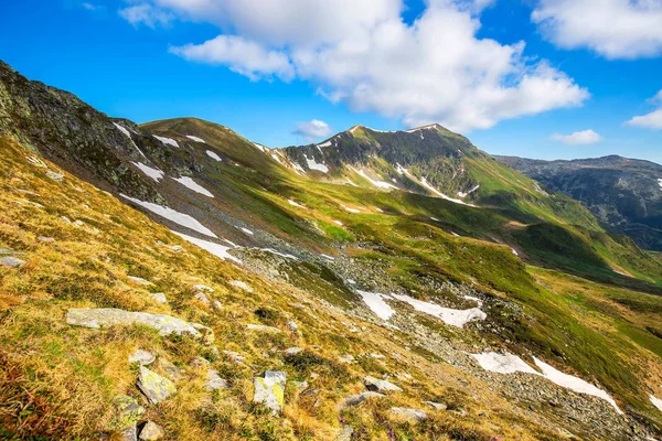 Hermoso paisaje de montaña —  Fotos de Stock