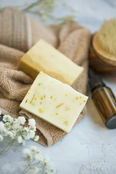 Barras Sabão Artesanais Naturais Com Flores Sabão Orgânico Spa — Fotografia de Stock