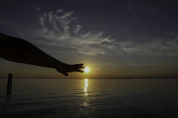 Ufukta gün batımı