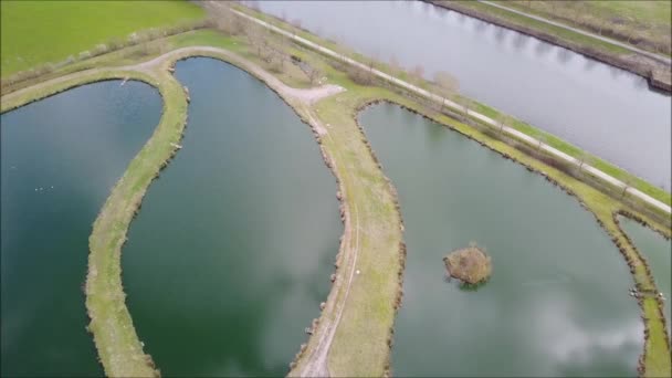 Planta Tratamiento Aguas Residuales Naturales Borde Río — Vídeos de Stock