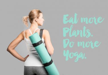 Sporcumuz Yoga mat holding  