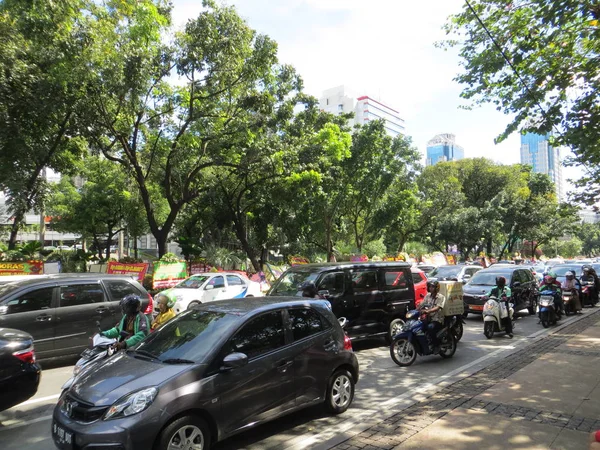 Συμφόρηση στον οδικό από Jalan Merdeka Selatan, Τζακάρτα. — Φωτογραφία Αρχείου