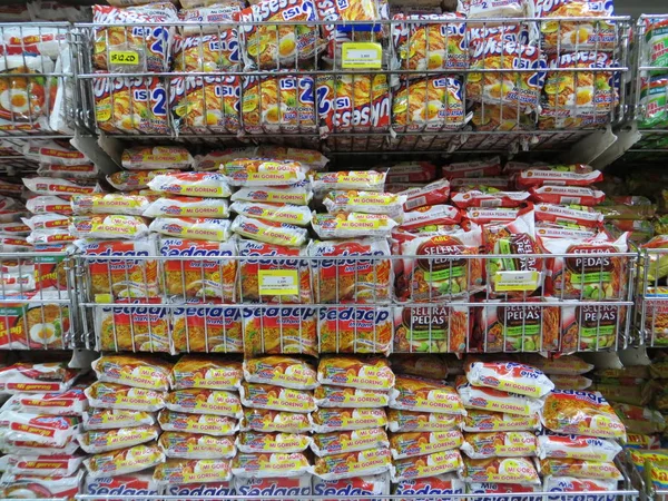 Indonesian instant noodles. — Stock Photo, Image