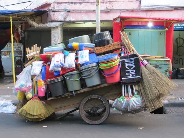 在雅加达街头小贩 — 图库照片