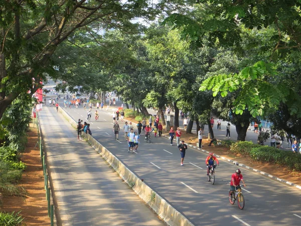 Jakarta araba ücretsiz günlük