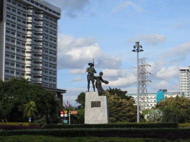 Jakarta, Endonezya - 2 Aralık 2017: Kahramanlar Anıt veya çiftçiler Anıtı (Endonezya: Patung Pahlawan veya Tugu Tani)
