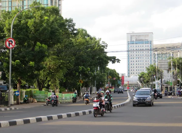 Jakarta Indonésia Dezembro 2017 Tráfego Torno Distrito Menteng — Fotografia de Stock