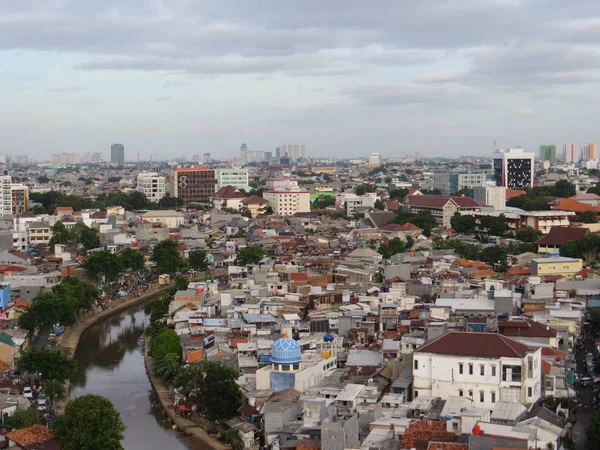 Jakarta Indonesia Desember 2017 Cityscape Menteng Dengan Sungai Ciliwung Antara — Stok Foto