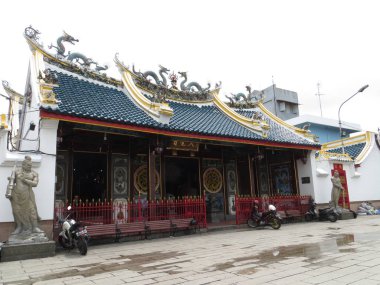 Semarang, Endonezya - 8 Şubat 2018: Vihara Tay Kak Sie (Klenteng Tay Kak Sie) Gang Lombok caddesinde.