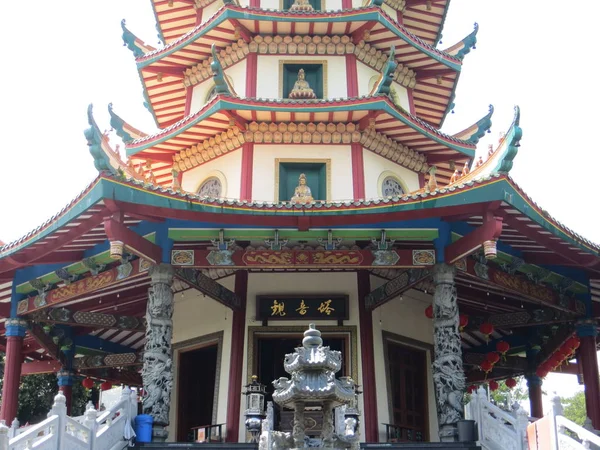 Семаранг Індонезія Лютого 2018 Пагода Avalokitesvara Віхара Buddhagaya Watugong — стокове фото