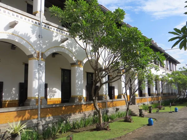 三宝垄 印度尼西亚 2018年2月10日 Lawang Sewu 被修造了作为荷兰东印度铁路公司的总部 在第二次世界大战期间被使用了作为日本军事总部 — 图库照片