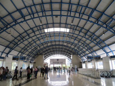 Jakarta, Endonezya - 8 Haziran 2017: Hall, Palmerah istasyonu.
