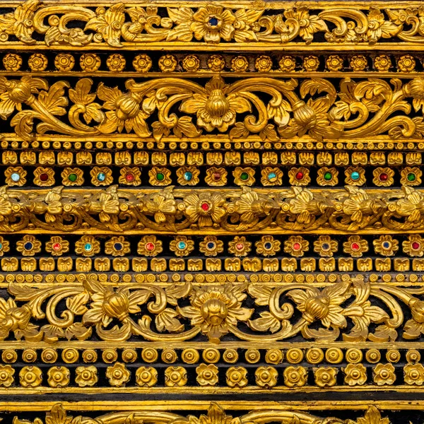 Estuque dourado tailandês — Fotografia de Stock