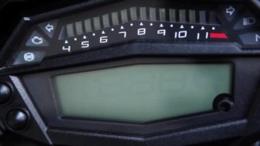 Dijital kawasaki z1000 ön panel başlangıç makro detayı