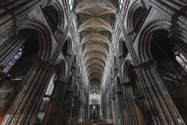 Rouen Gotik Katedrali iç