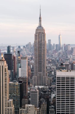 Manhattan gün batımında gökyüzü