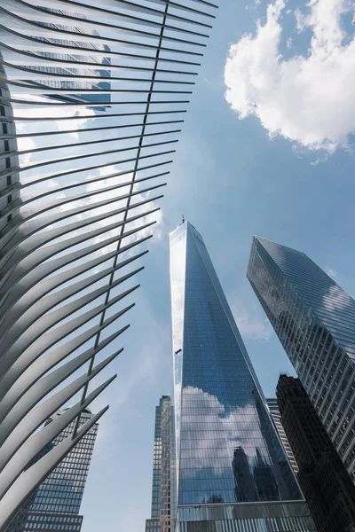 Tops of skyscrapers in New York — Stock Photo, Image