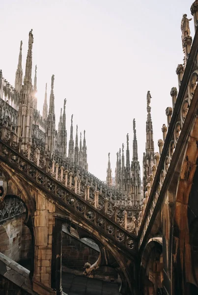 ミラノ イタリアのゴシック様式の大聖堂の詳細 — ストック写真