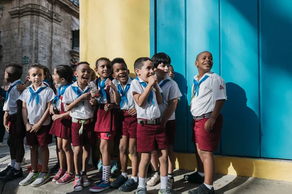 Habana Cuba Enero 2017 Pioneros Cubanos Fuera Escuela —  Fotos de Stock