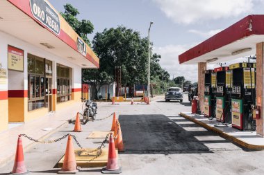 Sancti Spiritus, Küba - 10 Ocak 2017: Otoyol petrol istasyonu