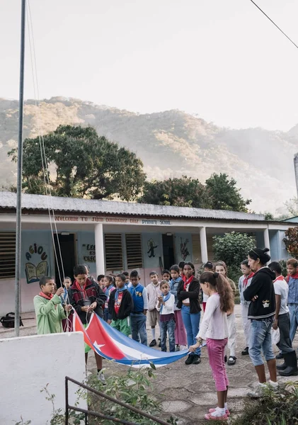 Granma Cuba Janvier 2017 Des Pionniers Cubains Dehors École — Photo