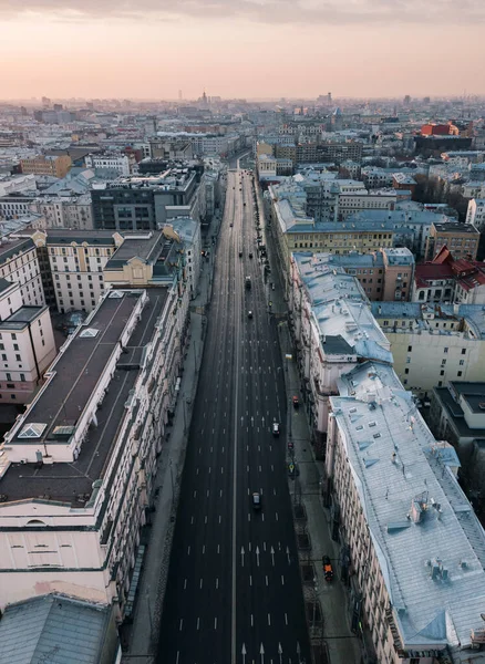 Empty Moscow streets during the quarantine lockdown in April 2020 — Stock Photo, Image