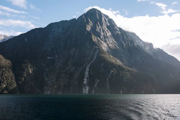 Milford Sound en Nueva Zelanda — Foto de Stock