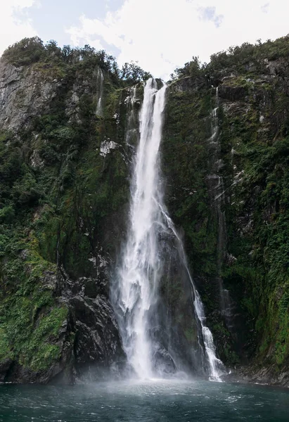 Milford Sound en Nueva Zelanda — Foto de Stock