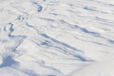 Karların pürüzsüz arkaplanı, kar dalgaları