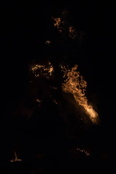 Photographie du feu (feu de joie), une flamme vive — Photo