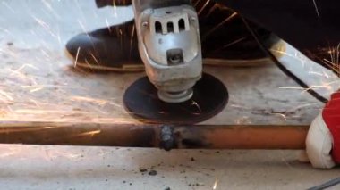 Boru kaynak açısı değirmeni temizler