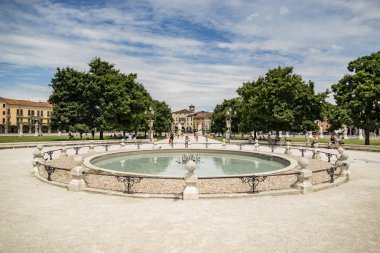 Prato della Valle, Padua