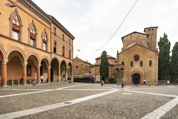 Santo Stefano mezník v Bologni — Stock fotografie