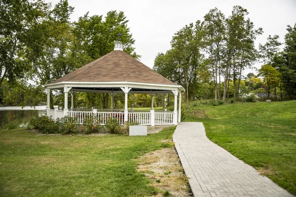 Gazebo in legno a Bucksport, Maine — Foto Stock